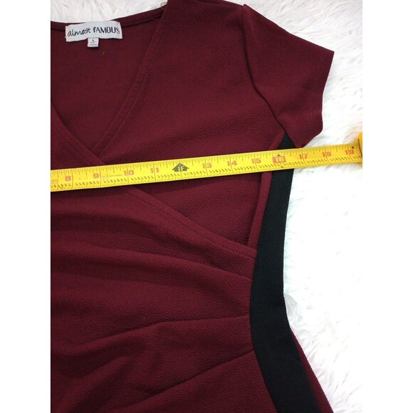 Almost Famous Bodycon Dress with Ruched Waist and V-neck Size Large - Picture 5 of 10